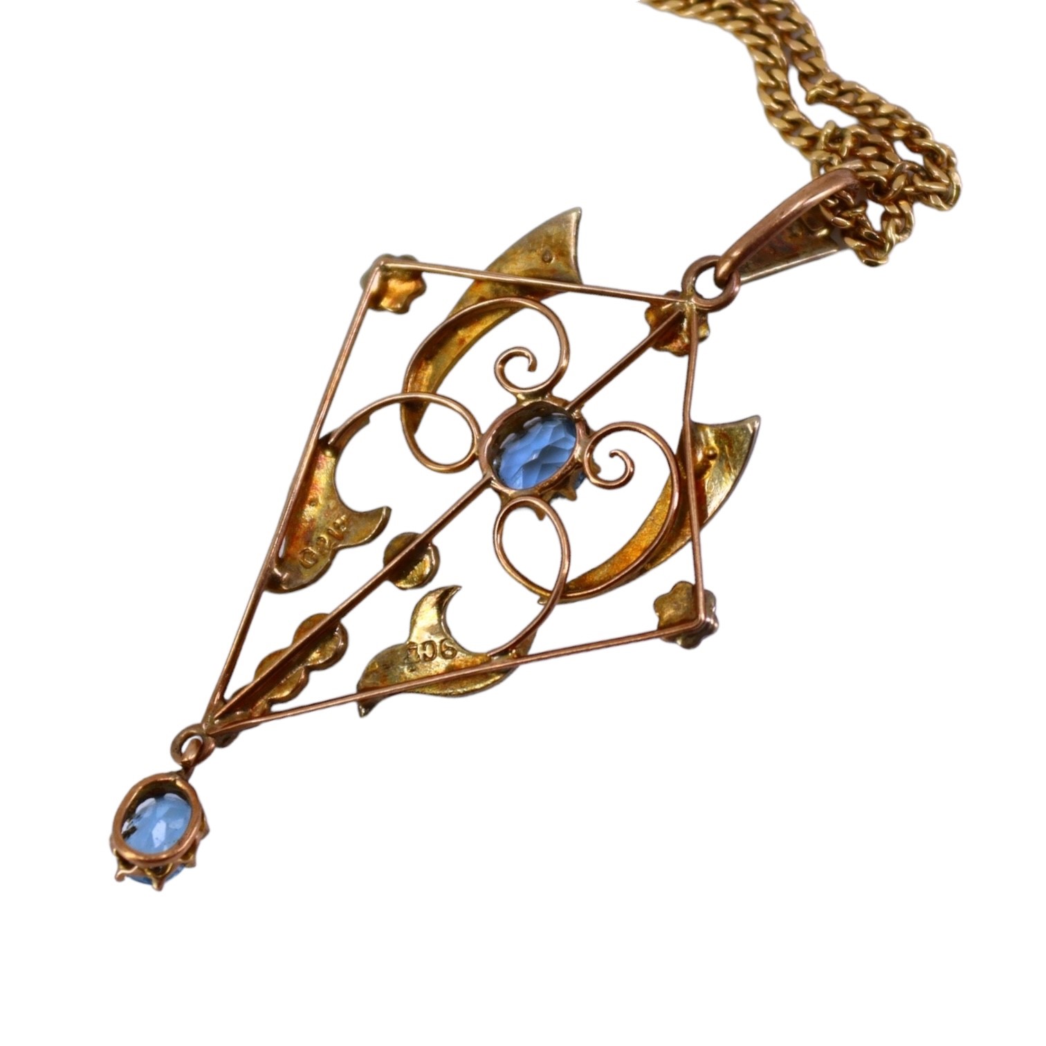 AN EDWARDIAN 9CT ART NOUVEAU, AQUAMARINE AND SEED PEARL PENDANT Attached with a 18ct yellow gold - Image 2 of 3