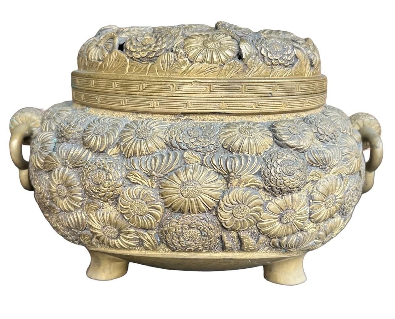 A LARGE JAPANESE MEIJI PERIOD BRONZE KORO AND COVER Decorated with sixteenth petal chrysanthemum