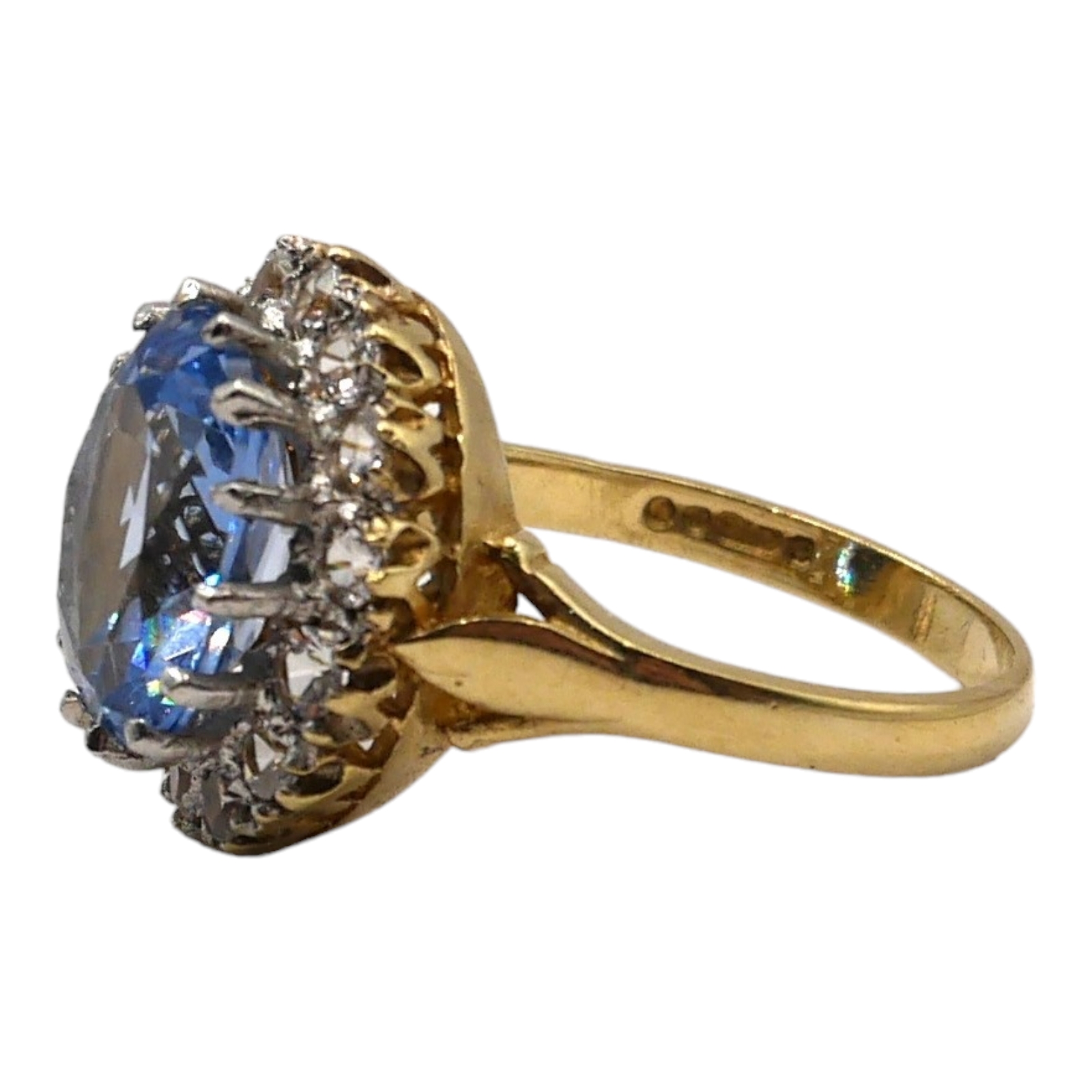 A VINTAGE 9CT GOLD, BLUE TOPAZ AND WHITE TANZANITE RING Having central oval cut blue topaz ( - Image 2 of 7