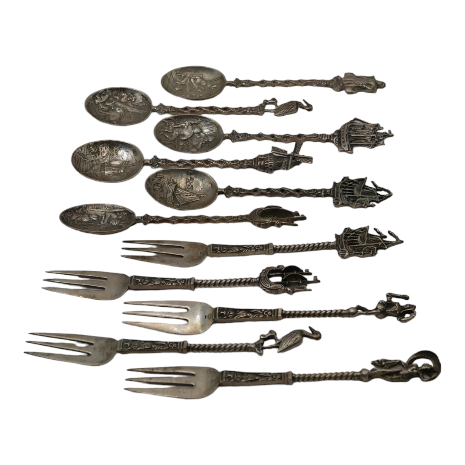 A 20TH CENTURY DUTCH SILVER FORKS AND SPOONS Comprising five forks and six spoons, each having