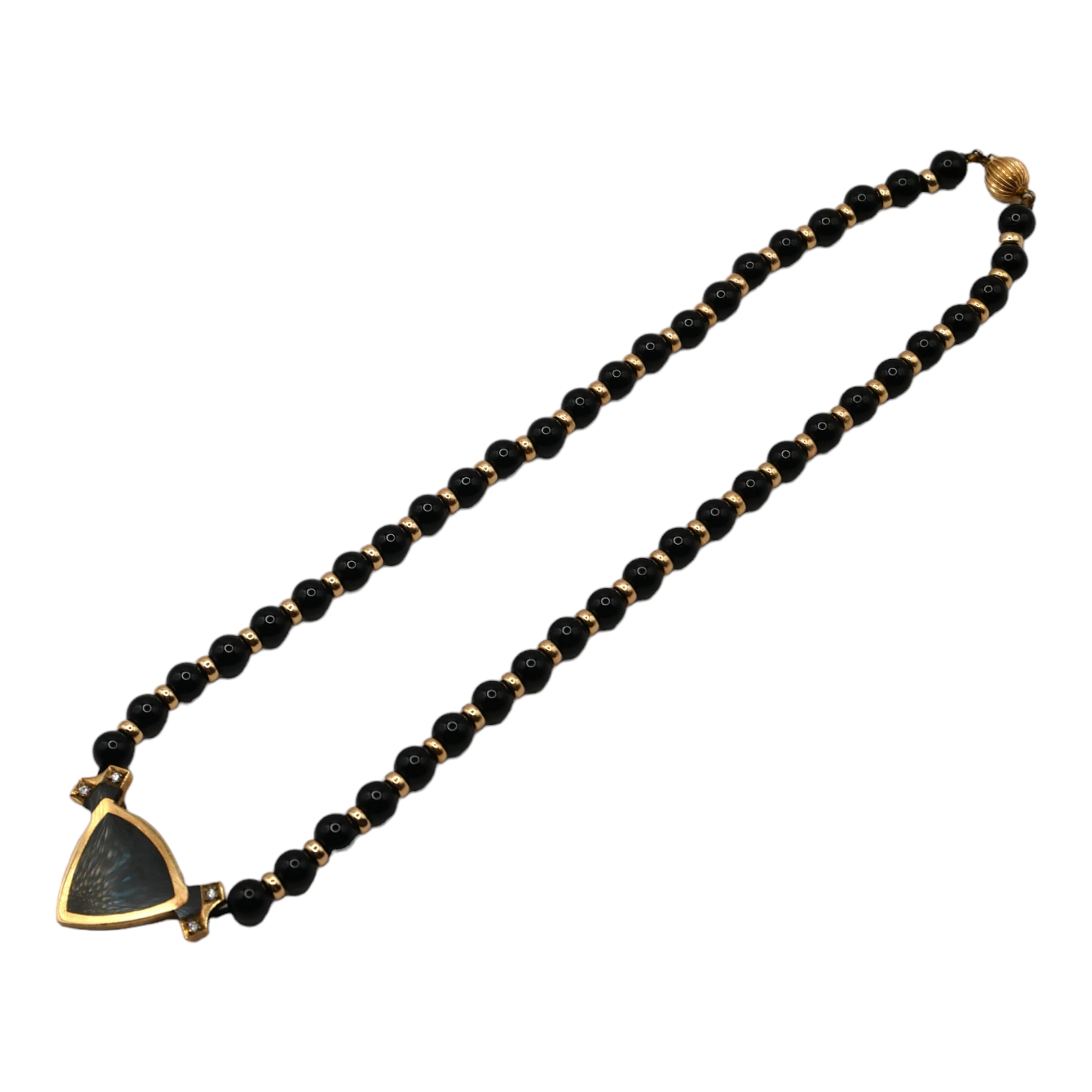 A VINTAGE DESIGNER STYLE 9CT GOLD, ONYX AND DIAMOND NECKLACE Having 14ct gold textured ball clasp,