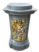 A LARGE LATE 19TH/EARLY 20TH CENTURY PAINTED PLINTH With polychrome, plaster coat of arms. (h