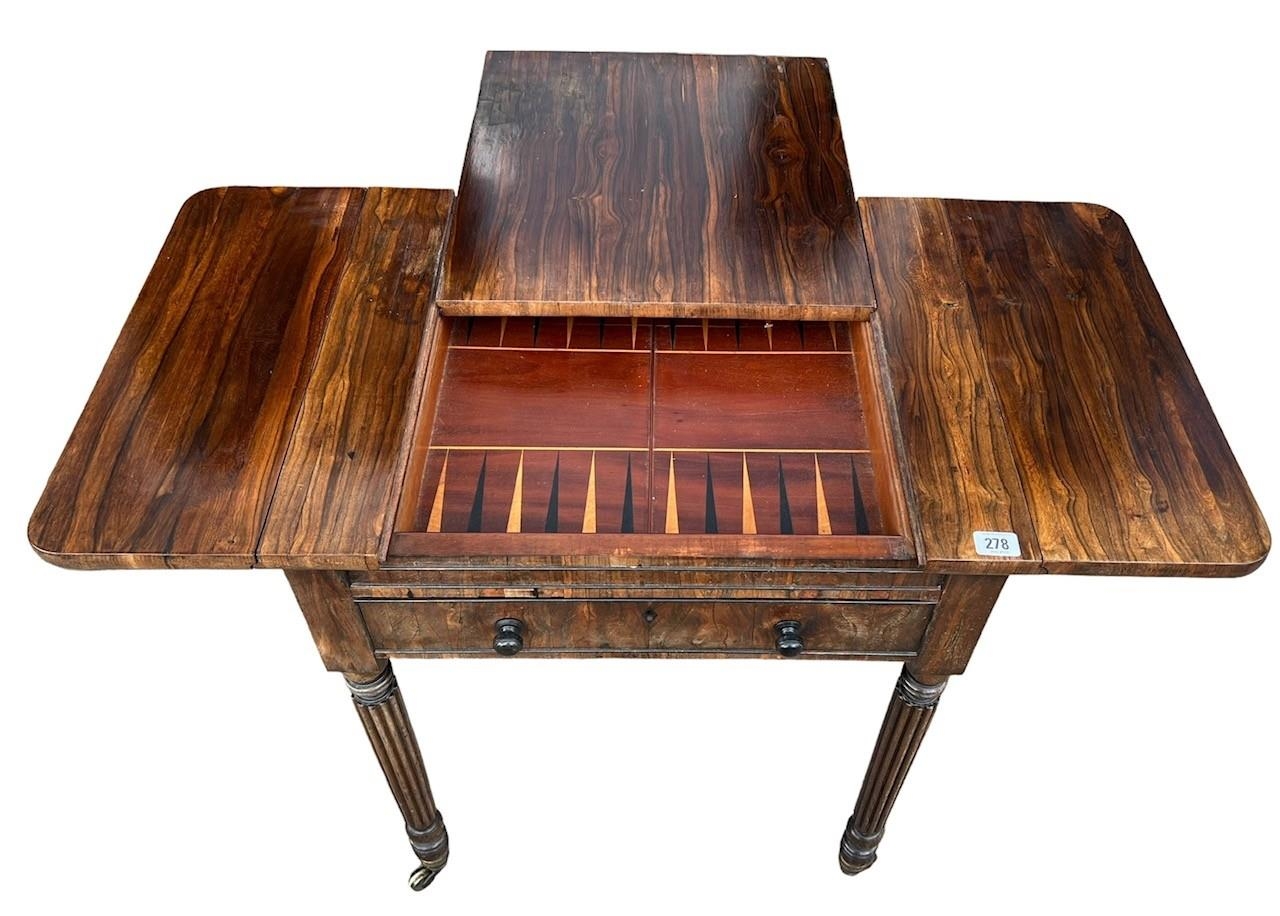 MANNER OF GILLOWS, AN EARLY 19TH CENTURY DROP FLAP GONCALO ALVES CHESS GAME TABLE The sliding - Bild 10 aus 10