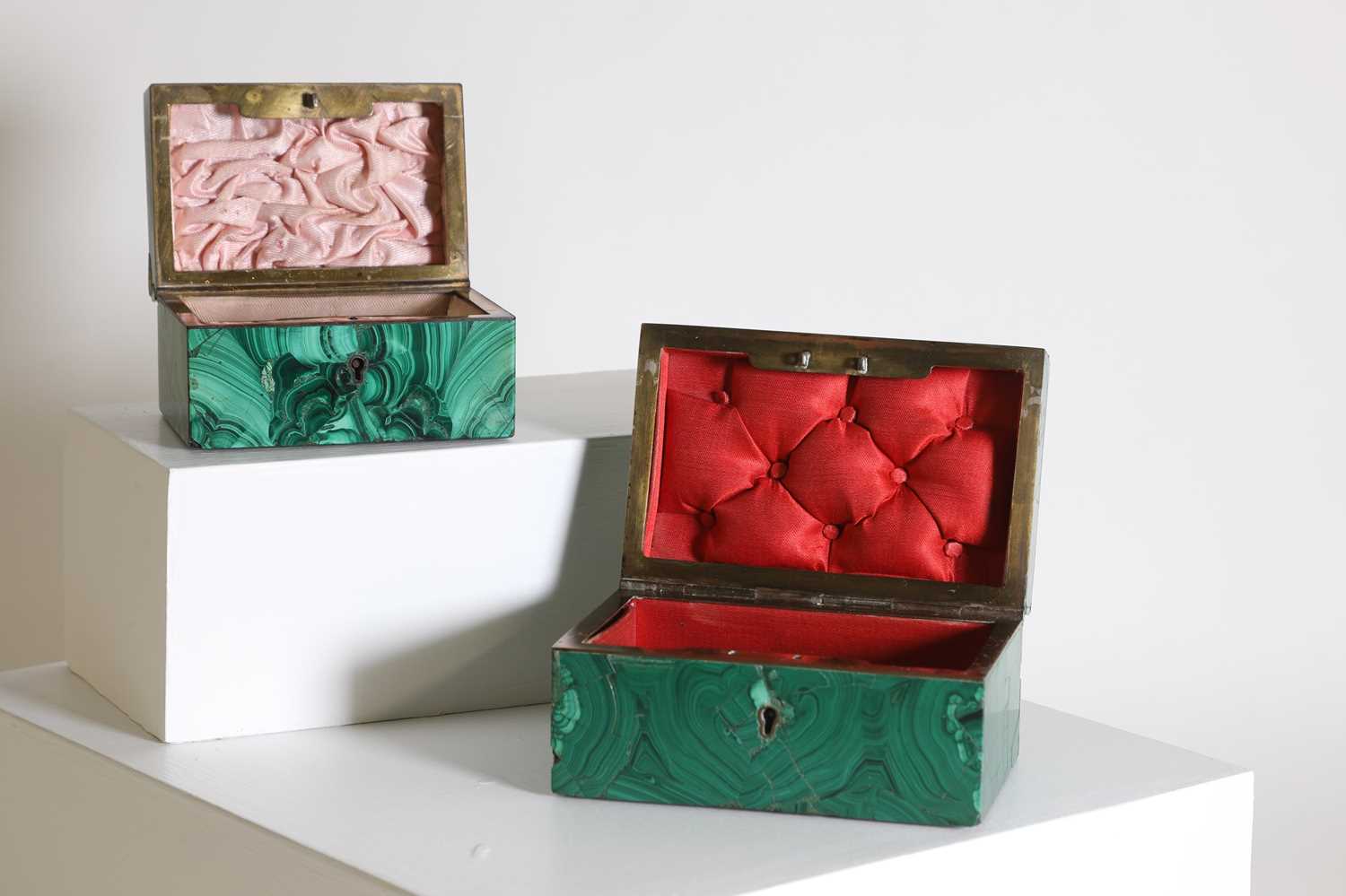 Two malachite veneered jewellery boxes or caskets, - Image 10 of 15