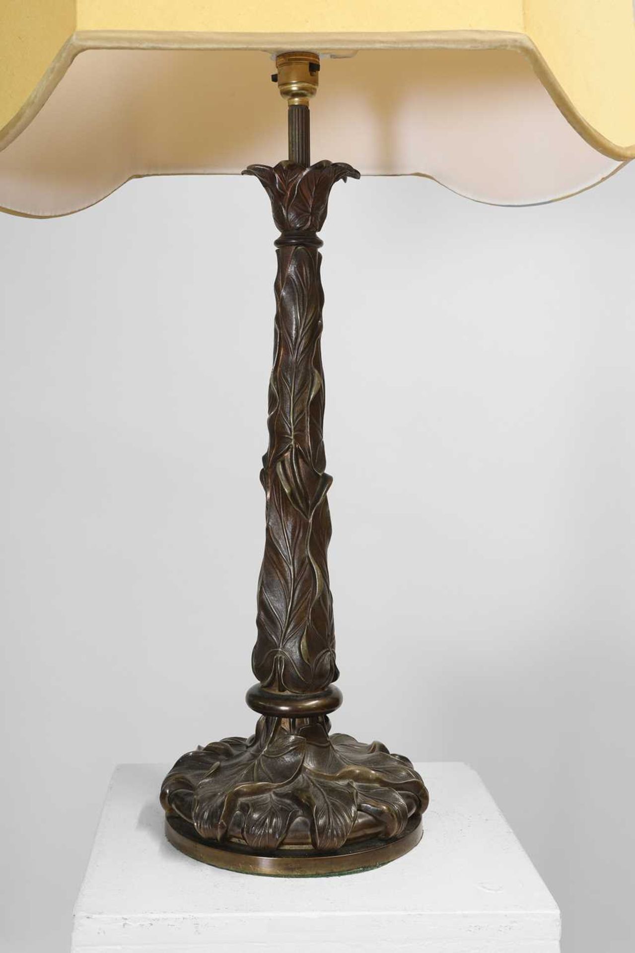 A pair of patinated bronze table lamps, - Image 3 of 19