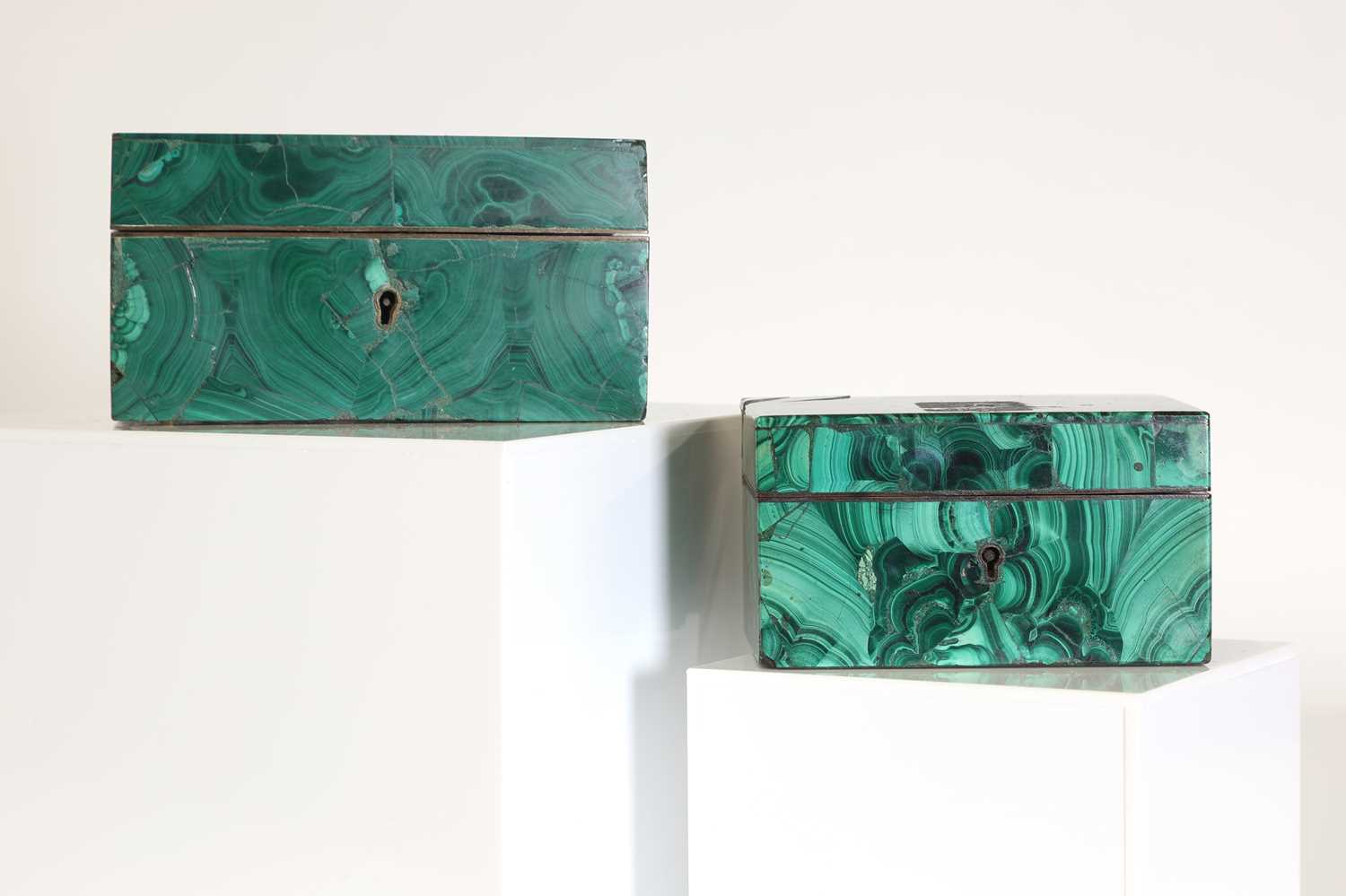 Two malachite veneered jewellery boxes or caskets, - Image 5 of 15