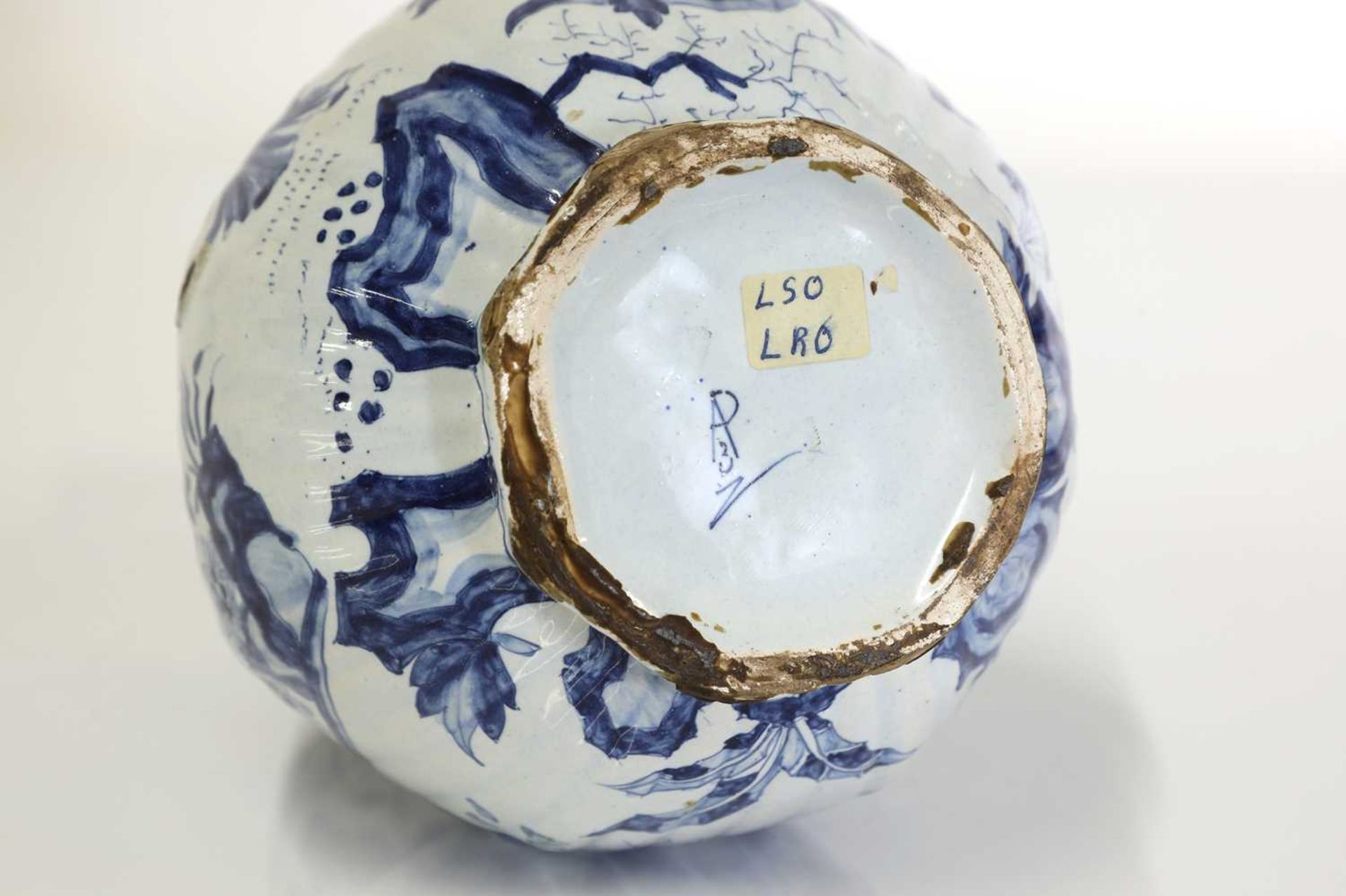 A delft tin-glazed earthenware double gourd vase, - Image 11 of 19