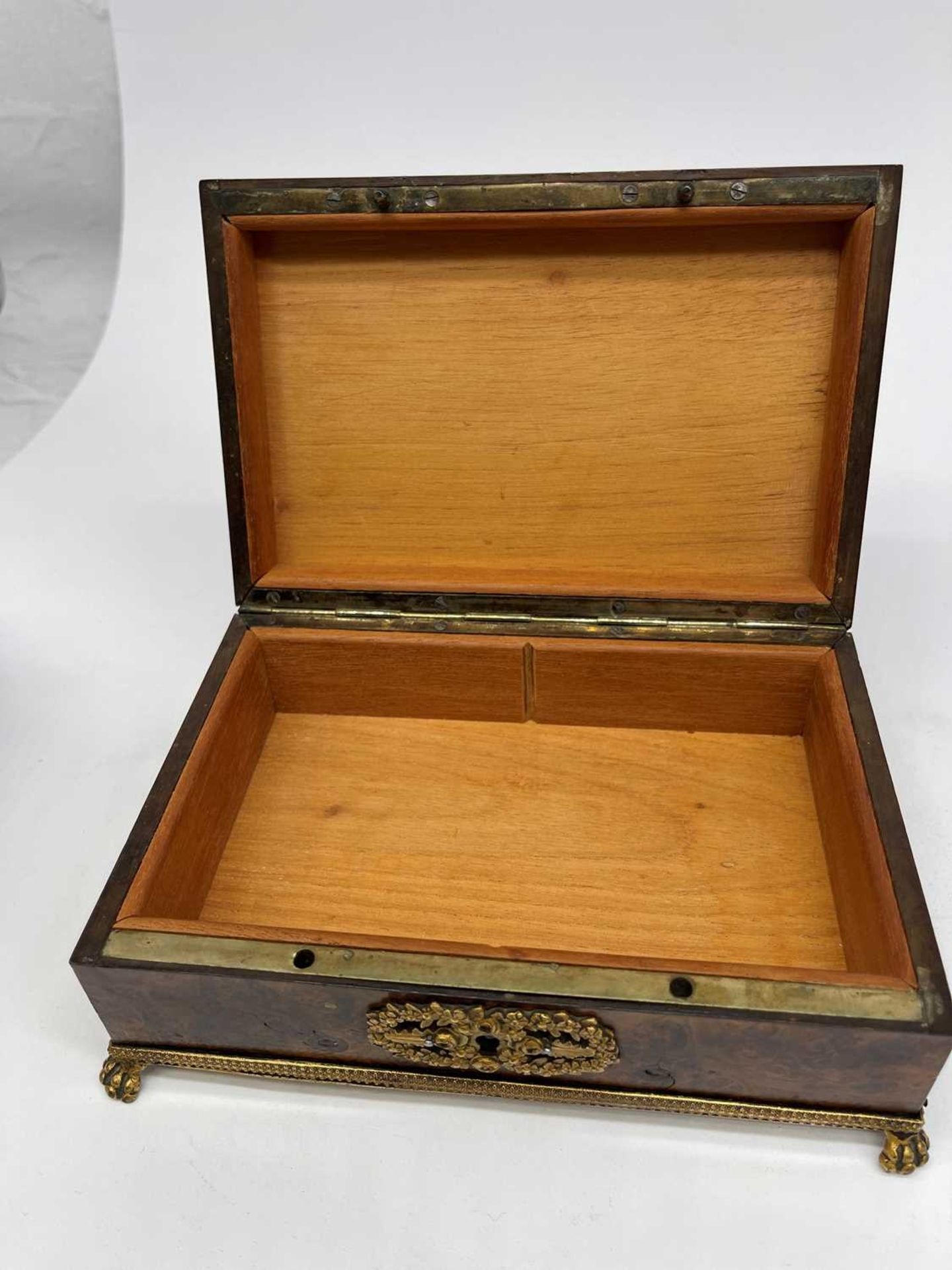 A Palais-Royal burr wood box, - Image 10 of 20