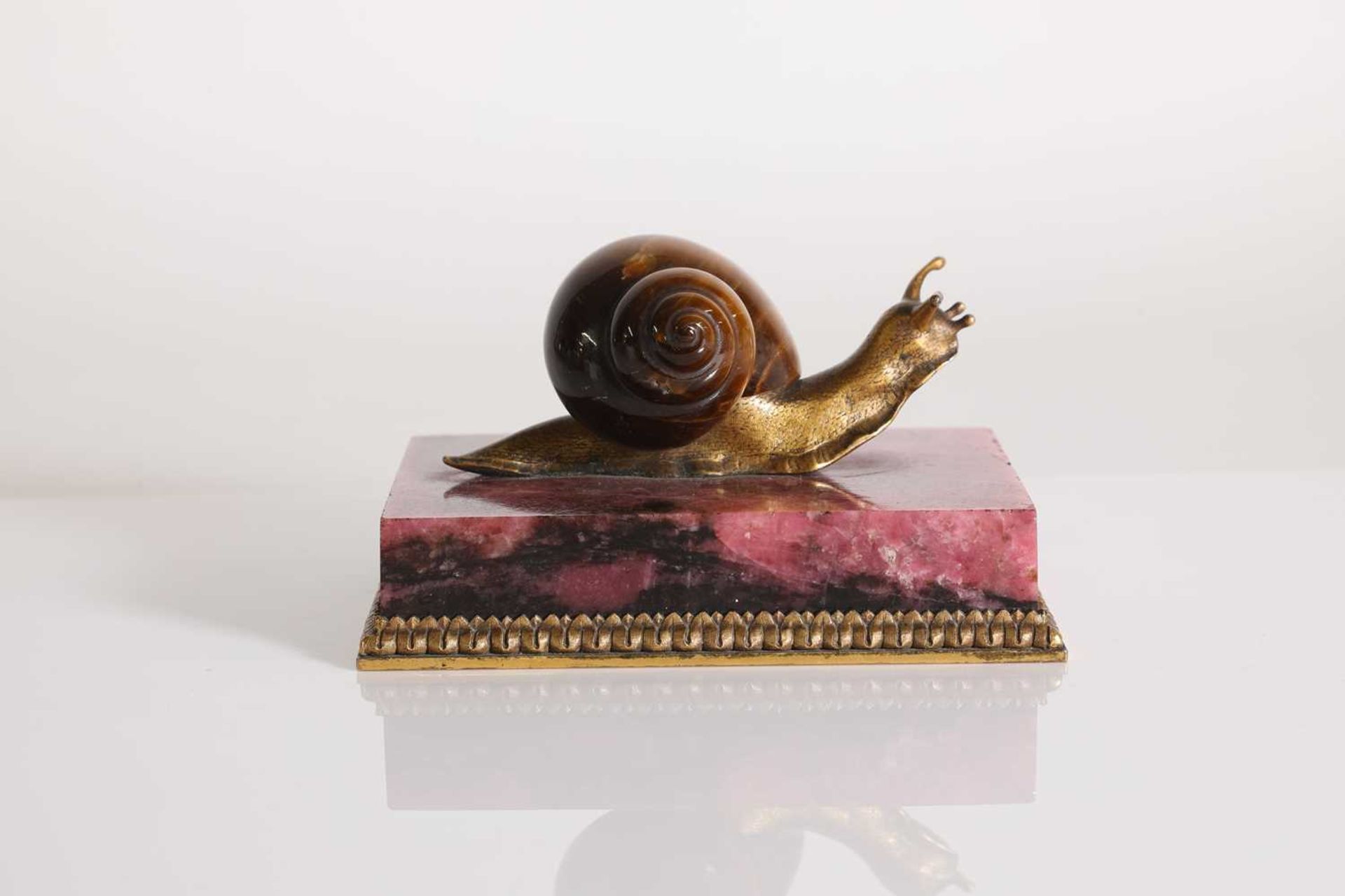 A tiger's eye and ormolu snail, - Image 15 of 25