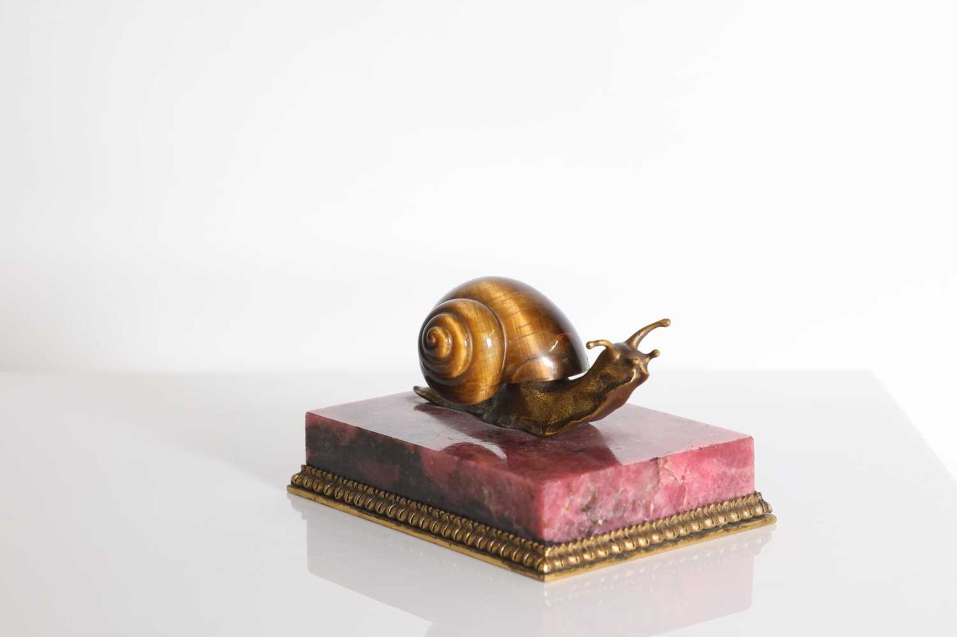 A tiger's eye and ormolu snail, - Image 16 of 25