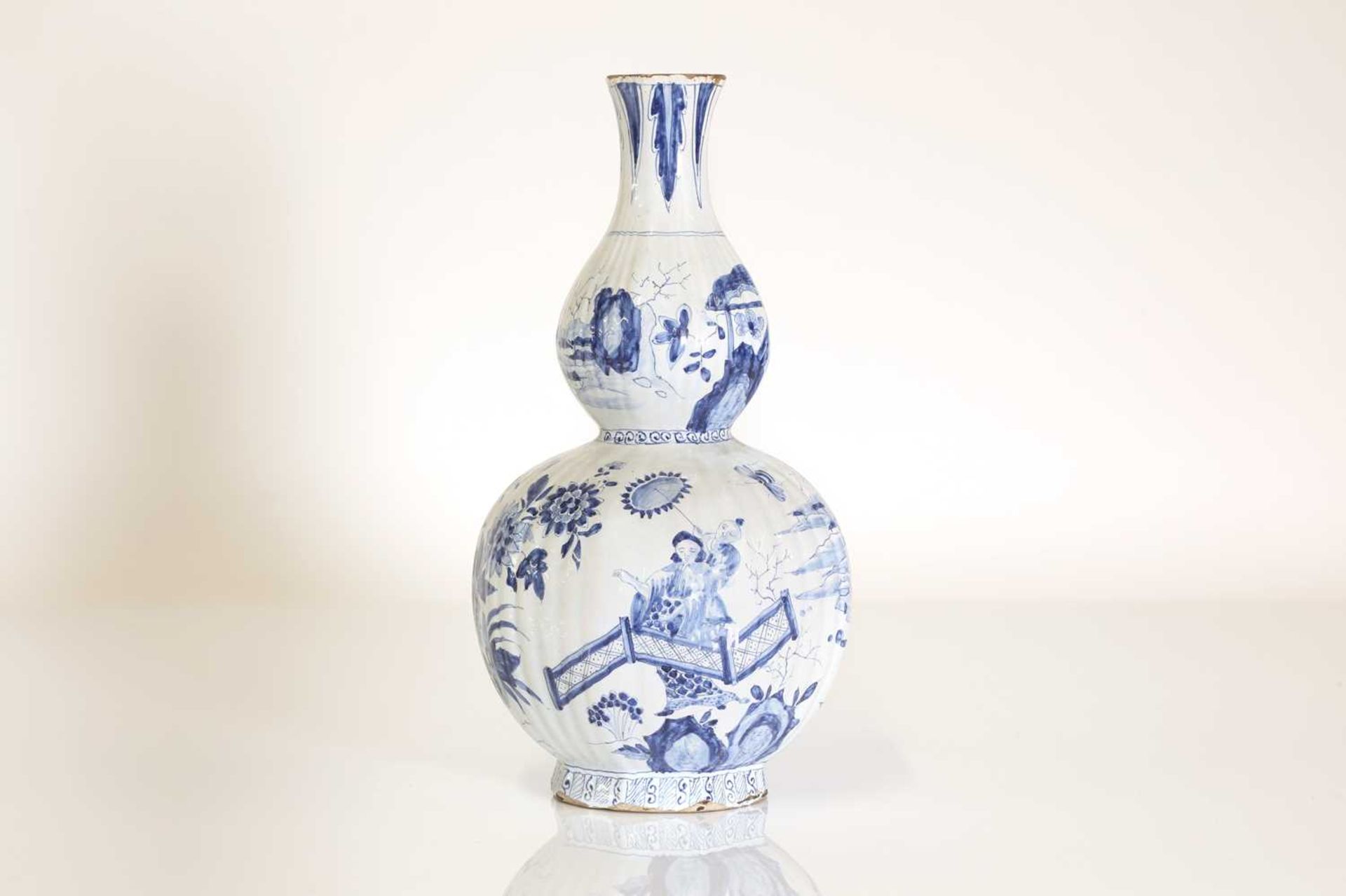 A delft tin-glazed earthenware double gourd vase, - Image 5 of 19