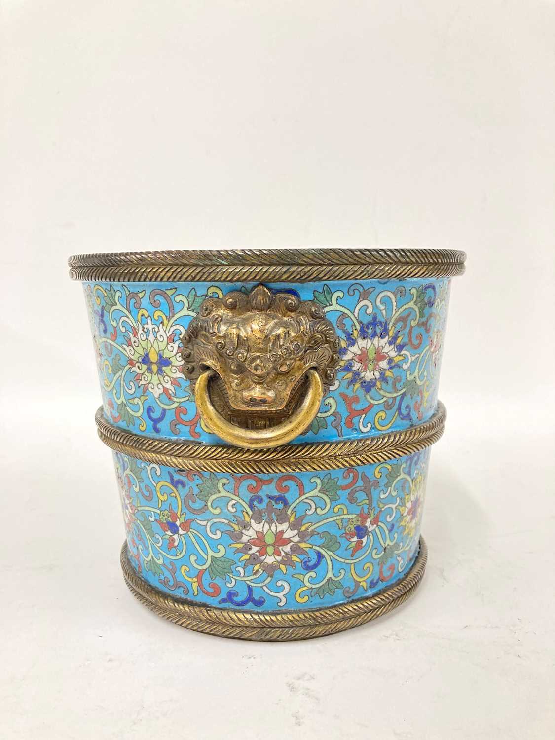 A pair of cloisonné buckets, - Image 15 of 31