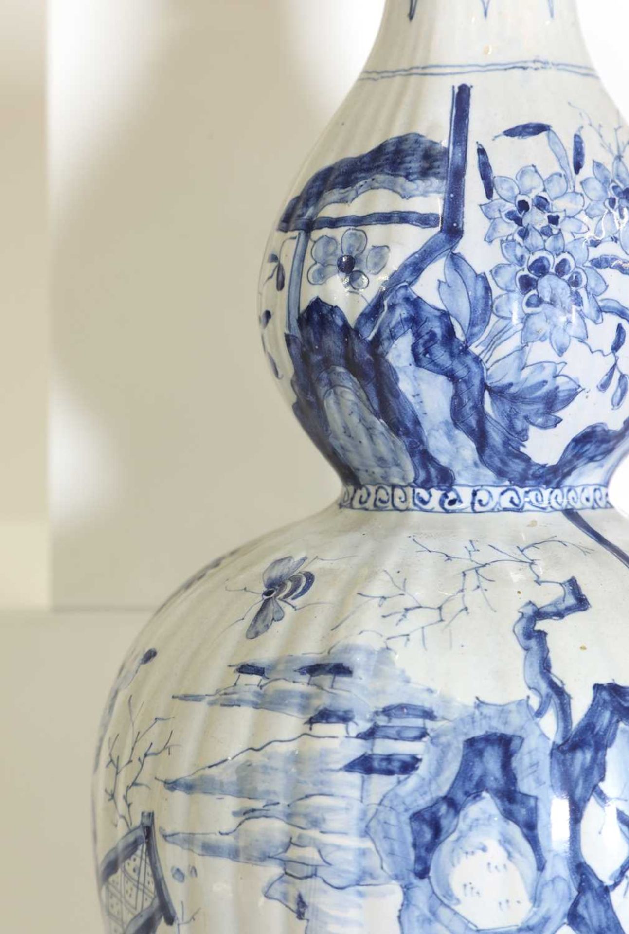 A delft tin-glazed earthenware double gourd vase, - Image 3 of 19