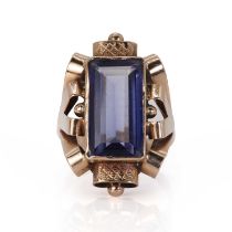 A rose gold synthetic sapphire ring, c.1940,