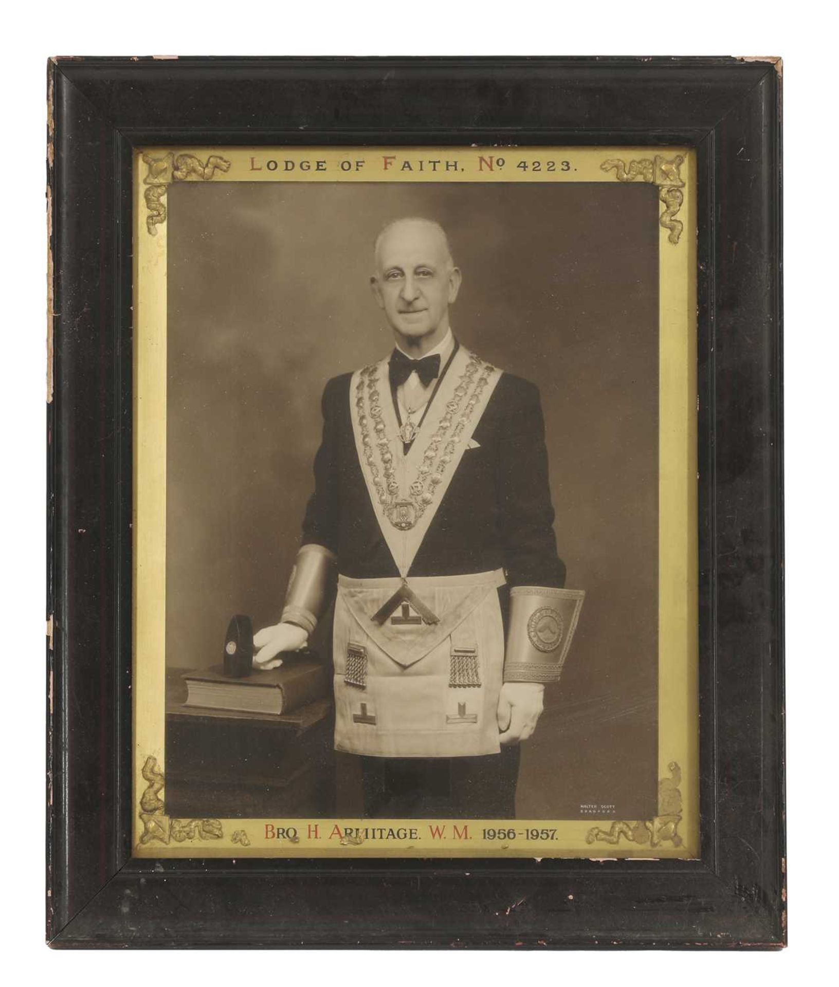 A group of Masonic portrait photographs, - Image 9 of 19