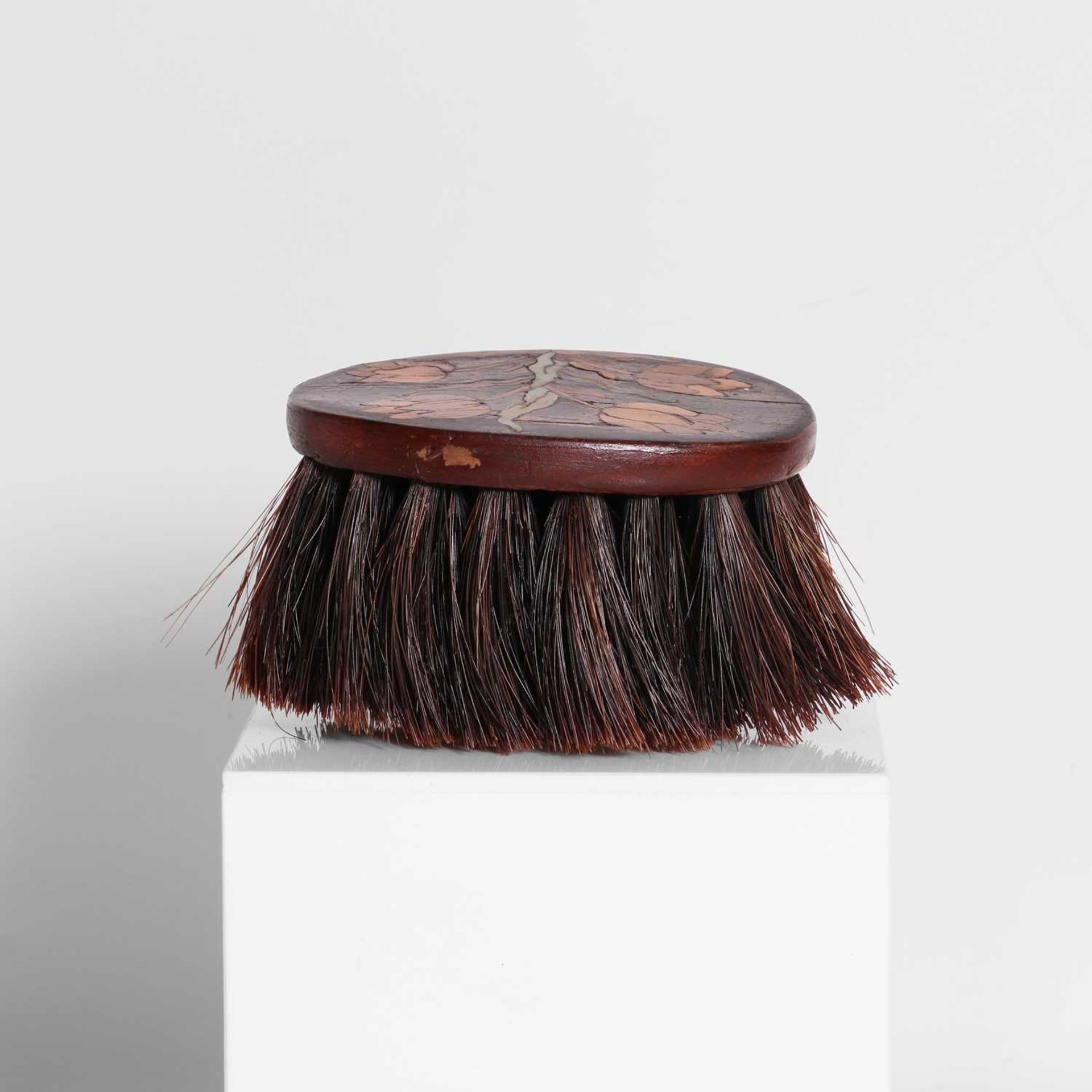 A specimen-wood-inlaid clothes brush, - Image 3 of 22