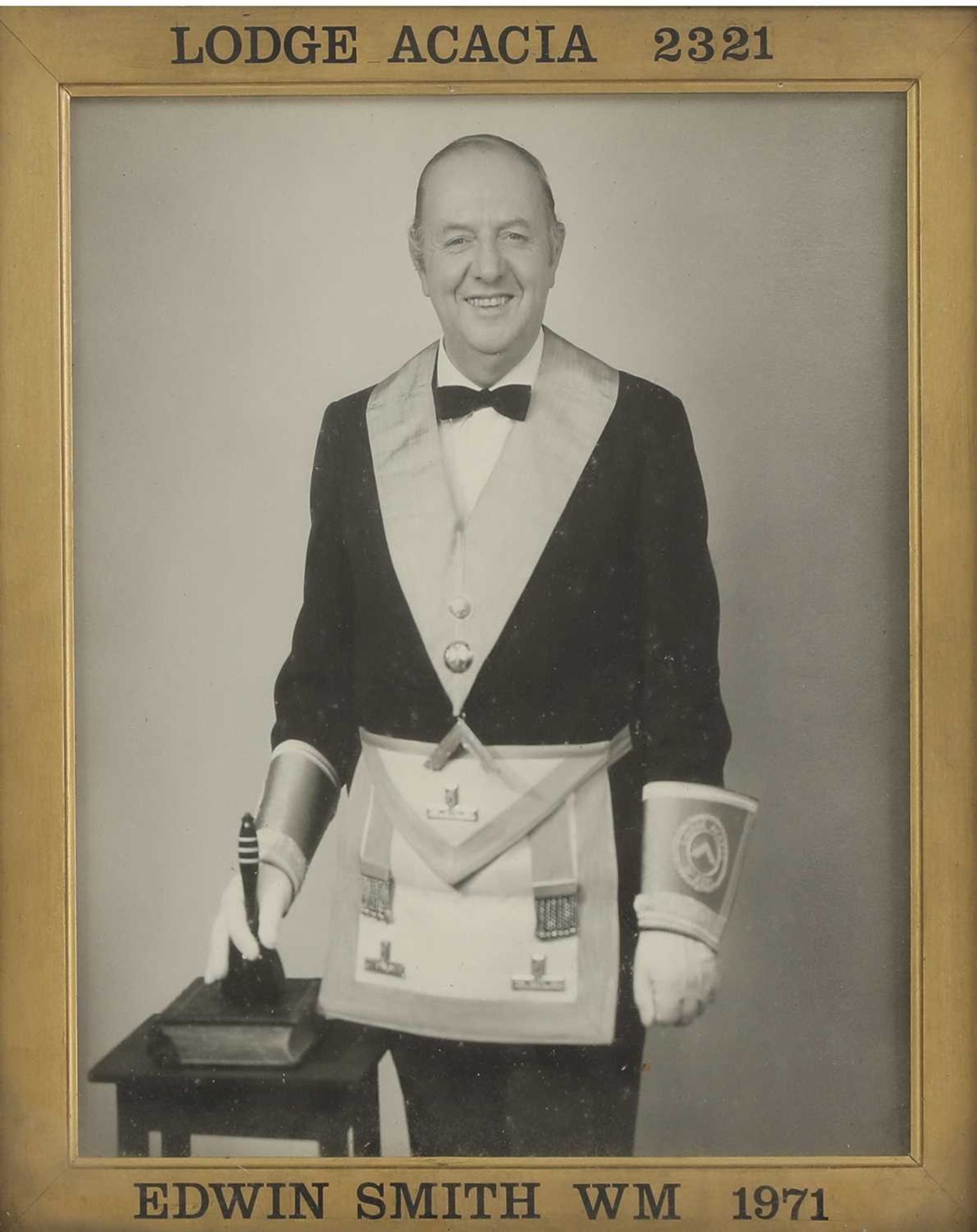 A group of Masonic portrait photographs, - Image 11 of 19