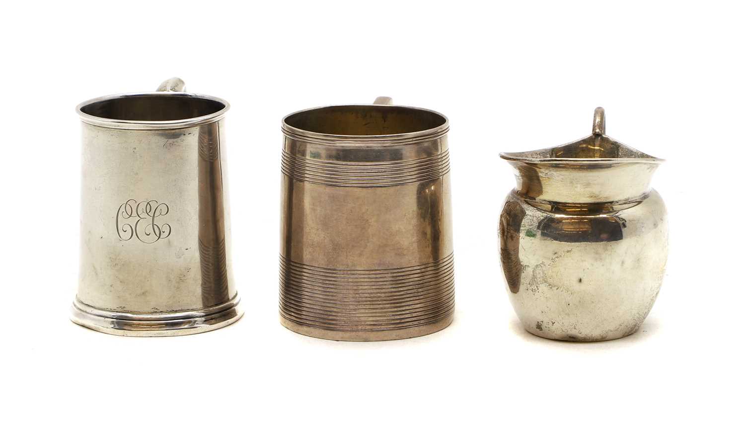 A George III silver Christening mug - Image 3 of 4