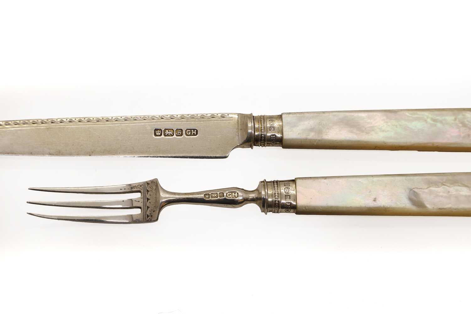 A set of mother of pearl and silver fruit knives and forks - Image 4 of 4