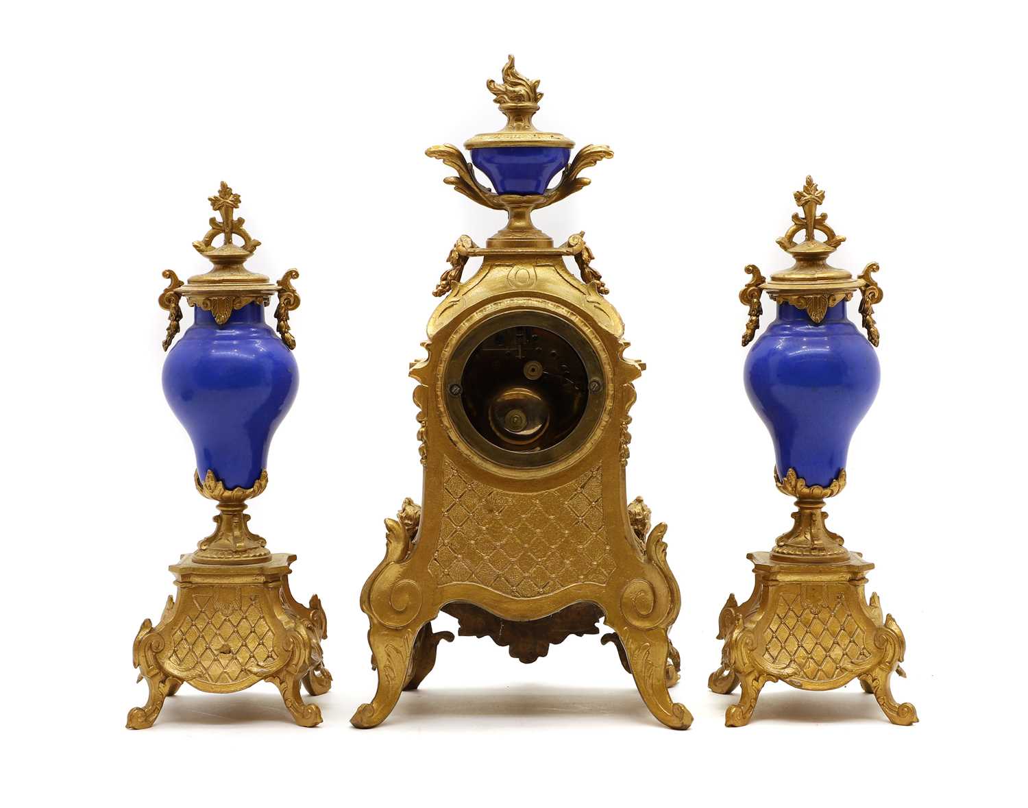A ormolu and porcelain mantel clock garniture - Image 3 of 4