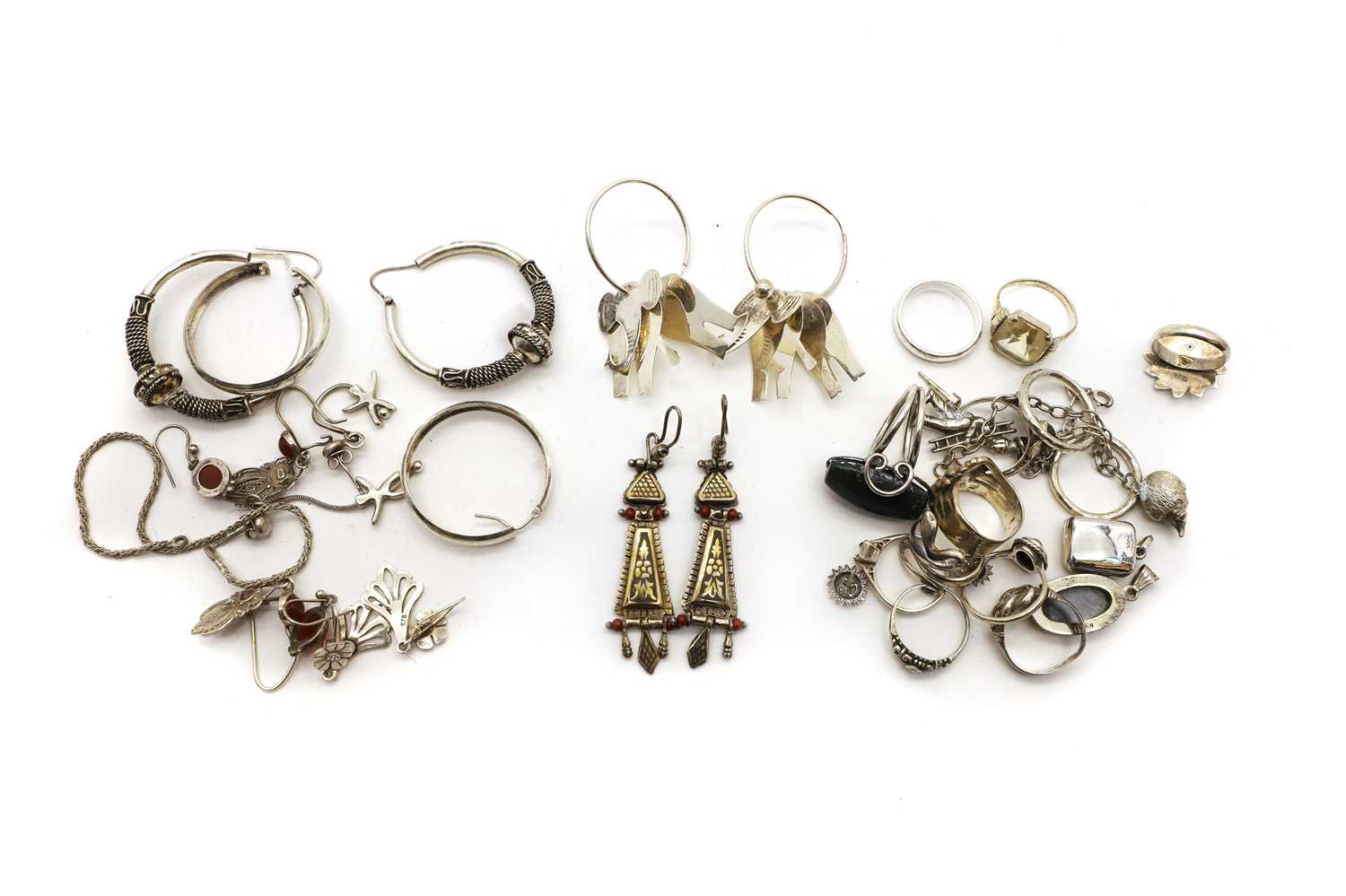 A collection of silver jewellery - Image 2 of 4