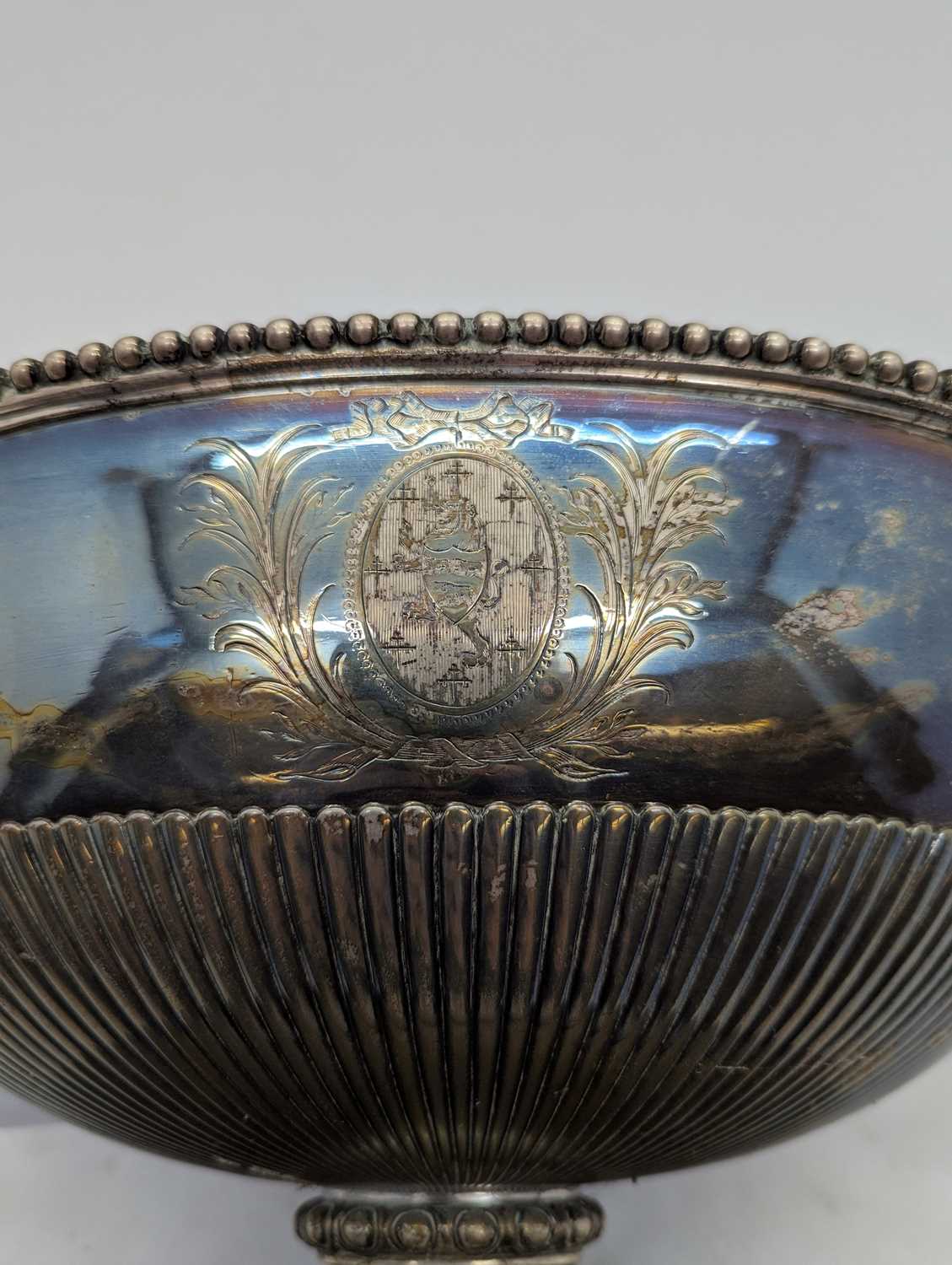 A George III silver tureen and cover - Image 16 of 26