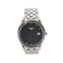 A gentlemen's stainless steel Longines quartz watch,