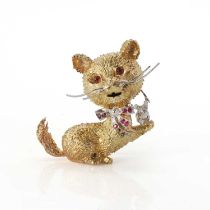 A 14ct two colour gold, ruby cat, and mouse brooch c.1960,