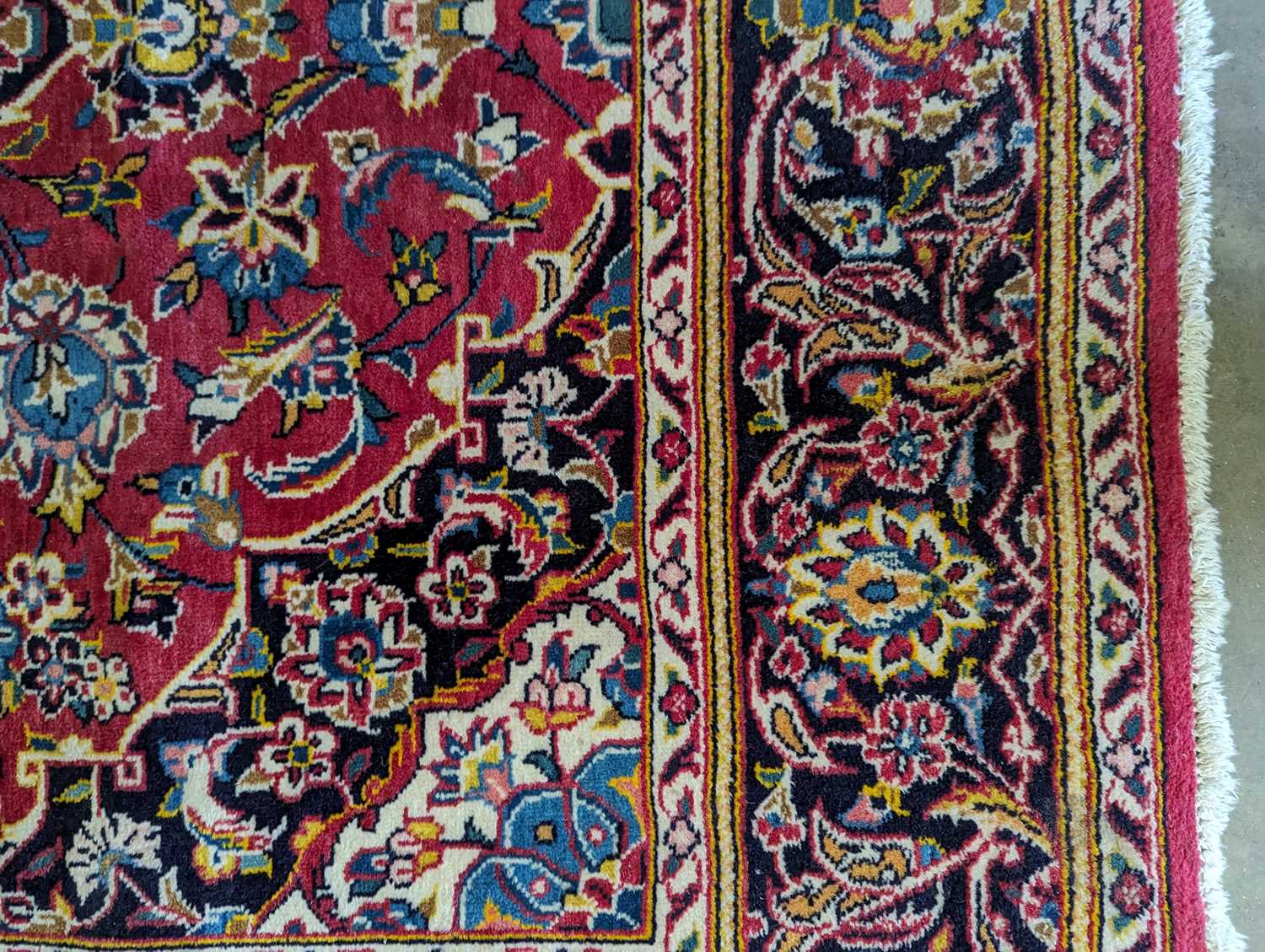 A Kasham rug - Image 5 of 22