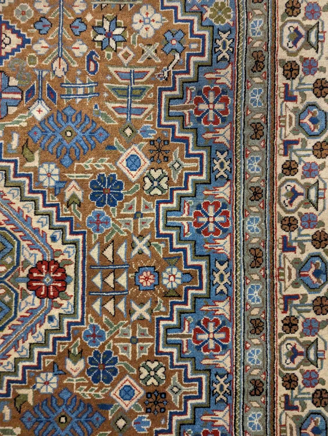 A Tabriz rug - Image 13 of 21