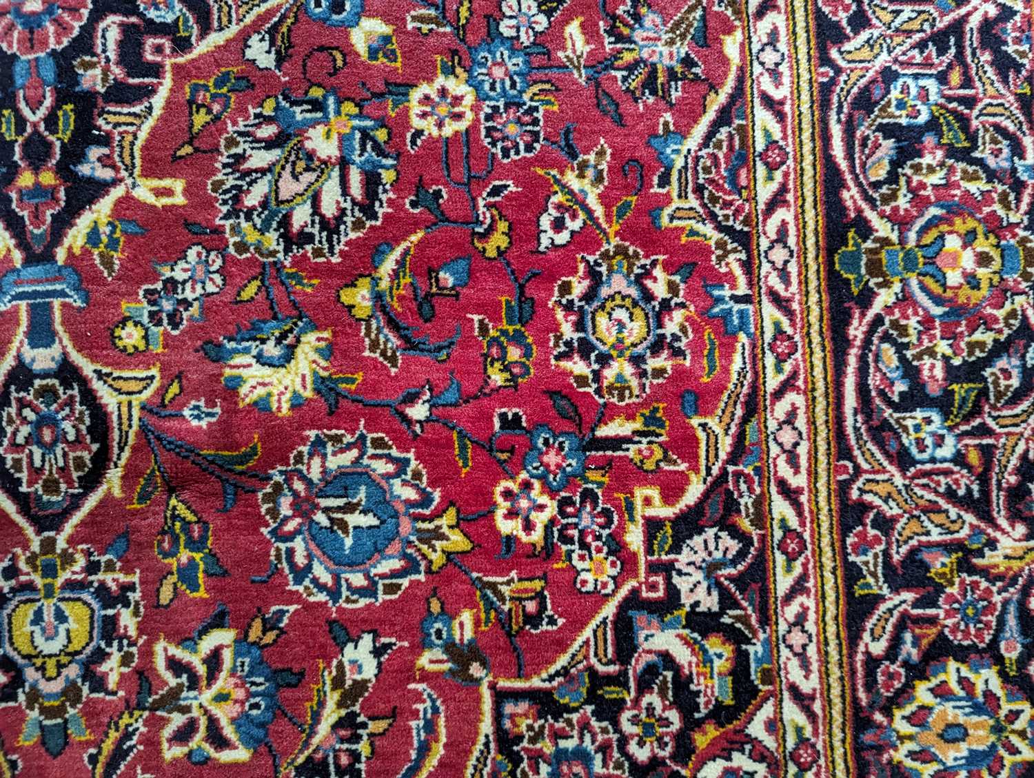 A Kasham rug - Image 17 of 22