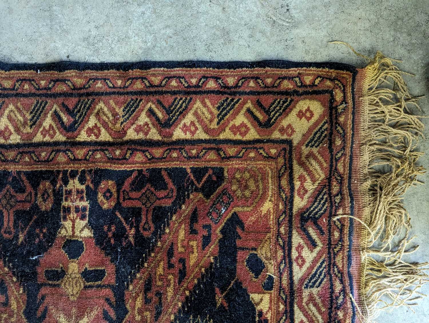 A group of three rugs - Image 7 of 42