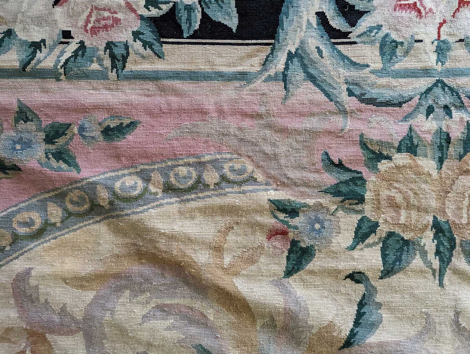 An Aubusson carpet, - Image 21 of 29