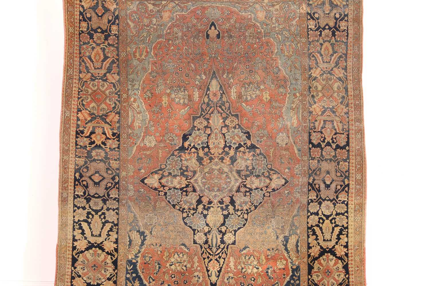 A Persian rug - Image 2 of 20