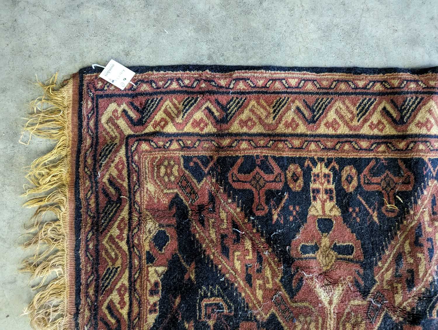 A group of three rugs - Image 26 of 42