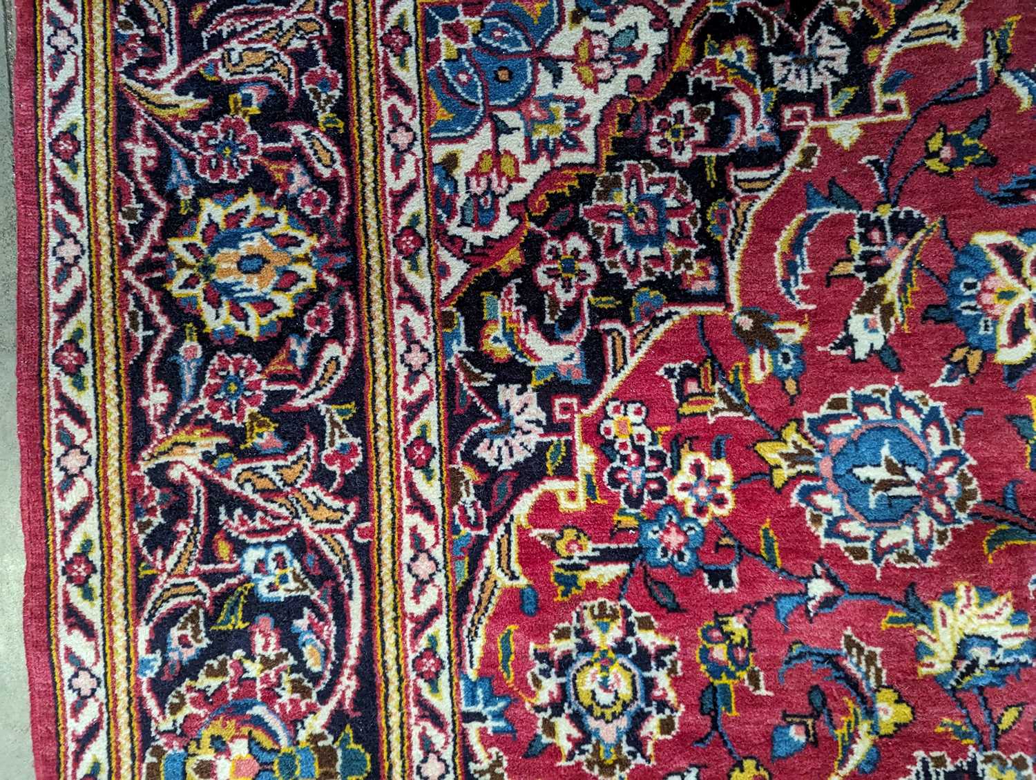 A Kasham rug - Image 9 of 22