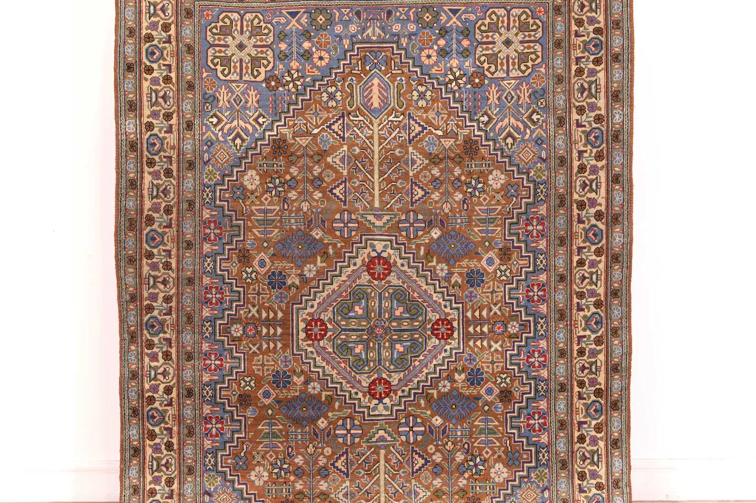 A Tabriz rug - Image 2 of 21