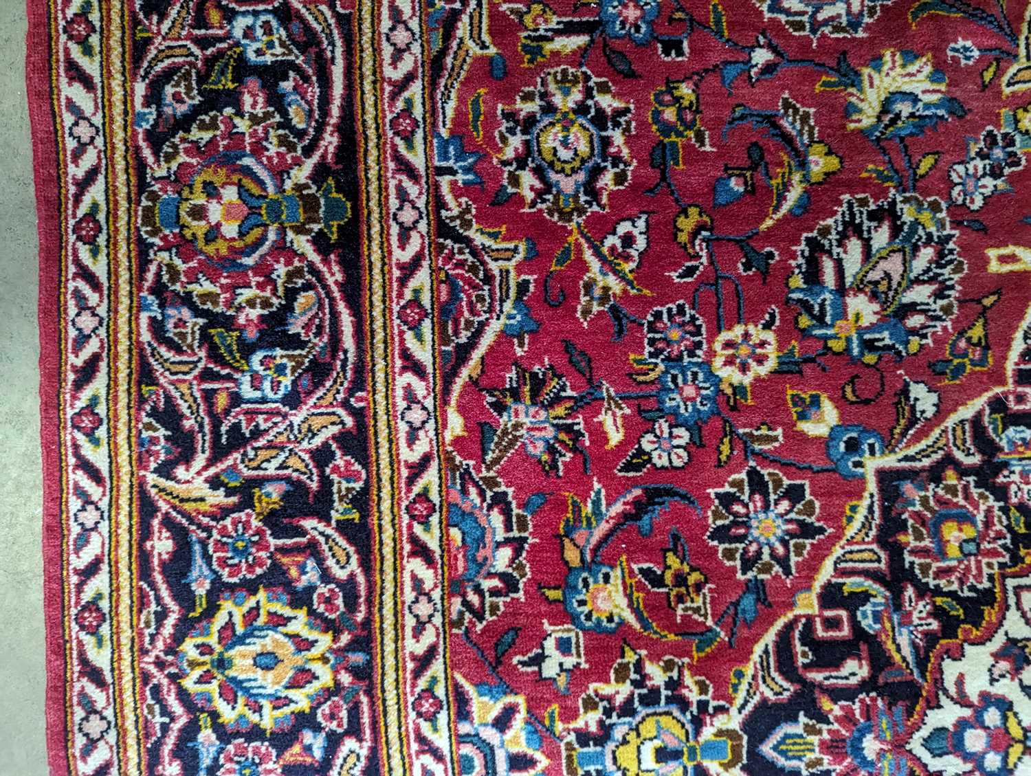 A Kasham rug - Image 8 of 22