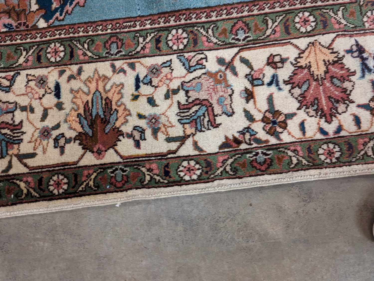 A Tabriz carpet - Image 21 of 25