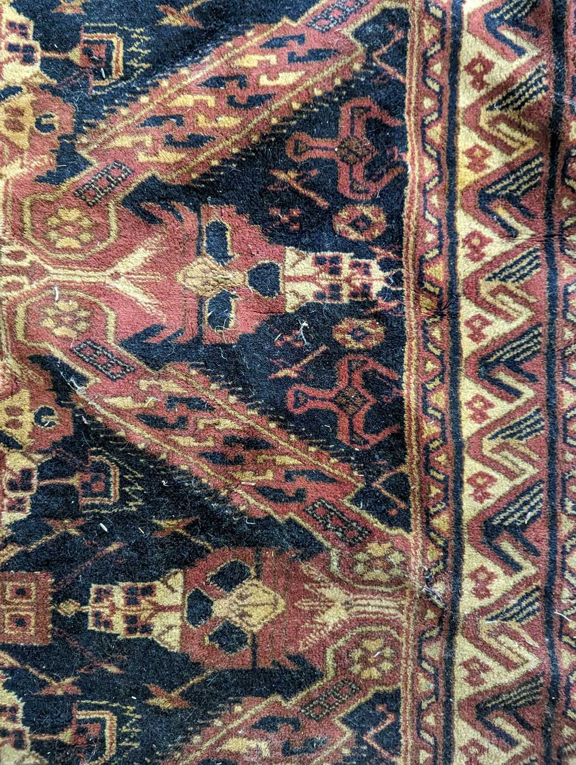 A group of three rugs - Image 4 of 42