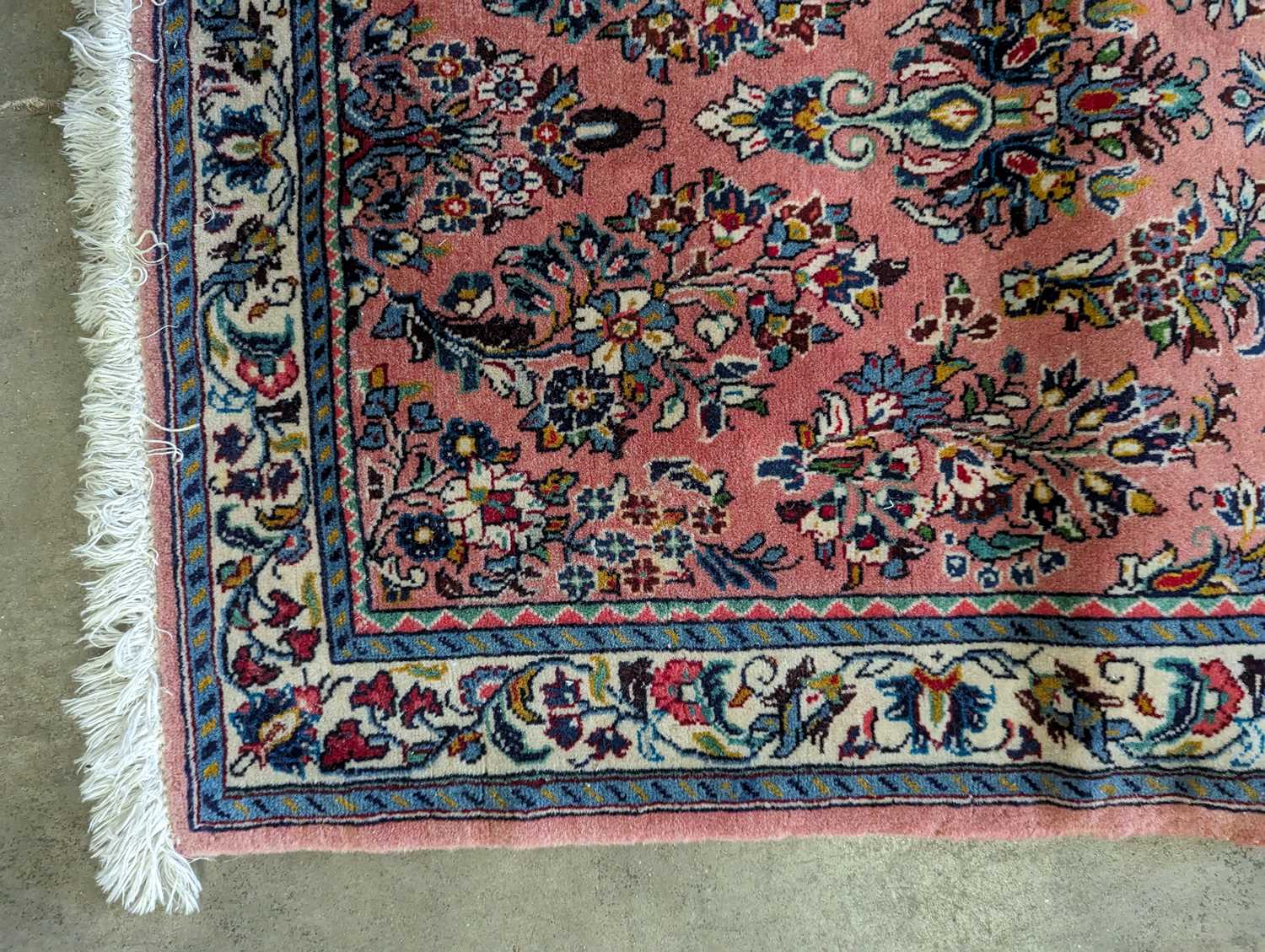 A group of three rugs - Image 33 of 42