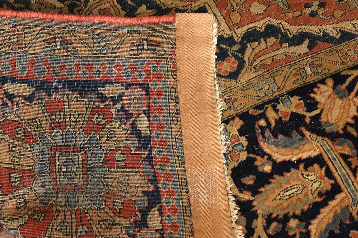 A Persian rug - Image 3 of 20
