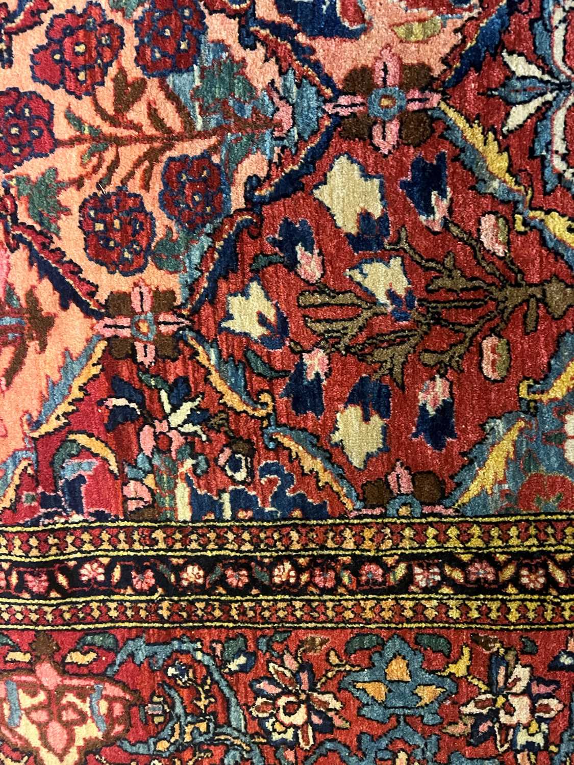 A Kashan wool rug - Image 31 of 59