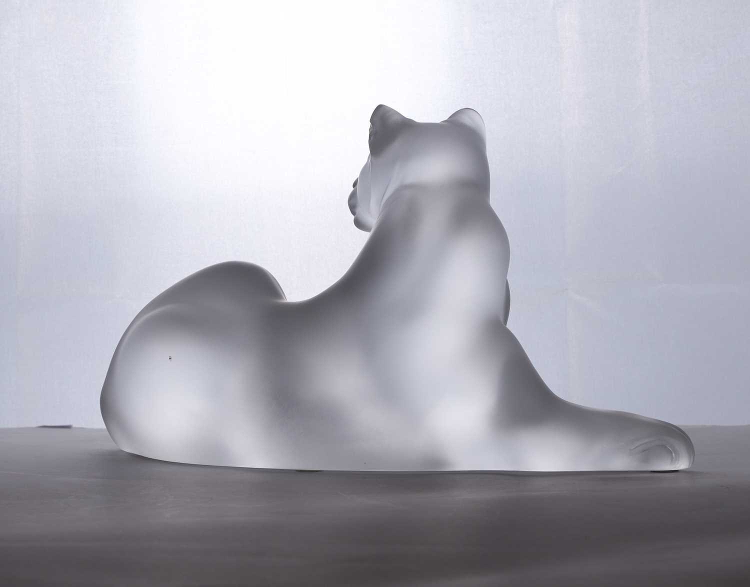 A Lalique glass 'Simba' lioness - Image 3 of 3