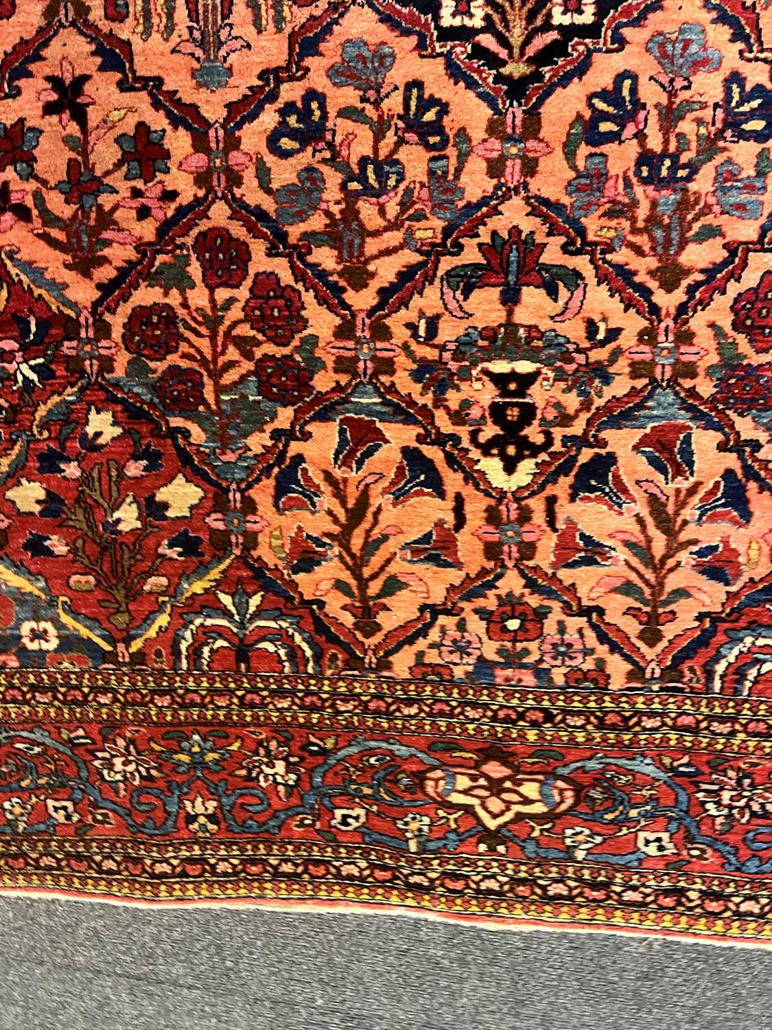 A Kashan wool rug - Image 13 of 59