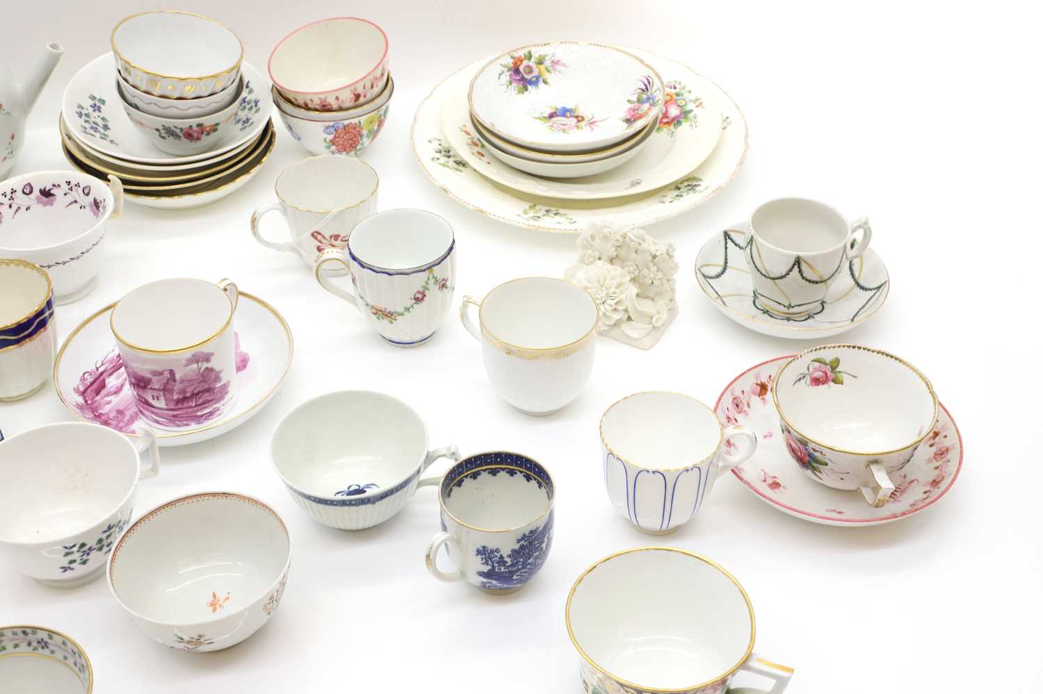 A collection of English and Continental porcelain - Image 3 of 4