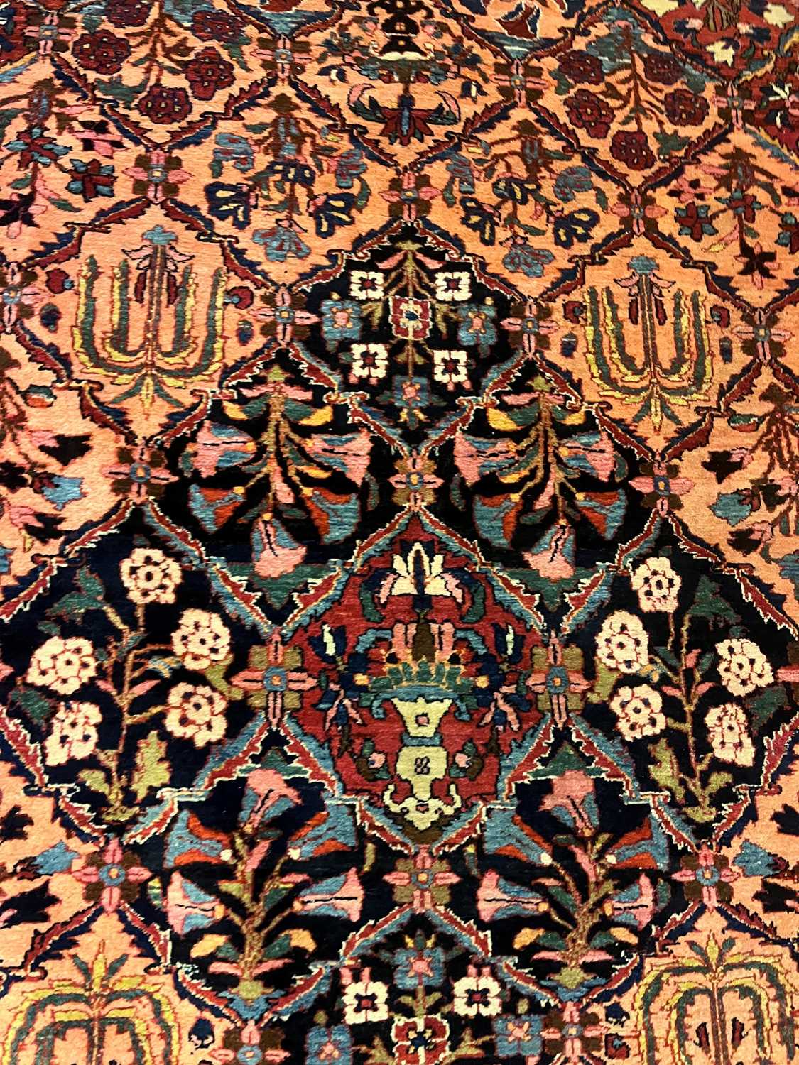 A Kashan wool rug - Image 44 of 59