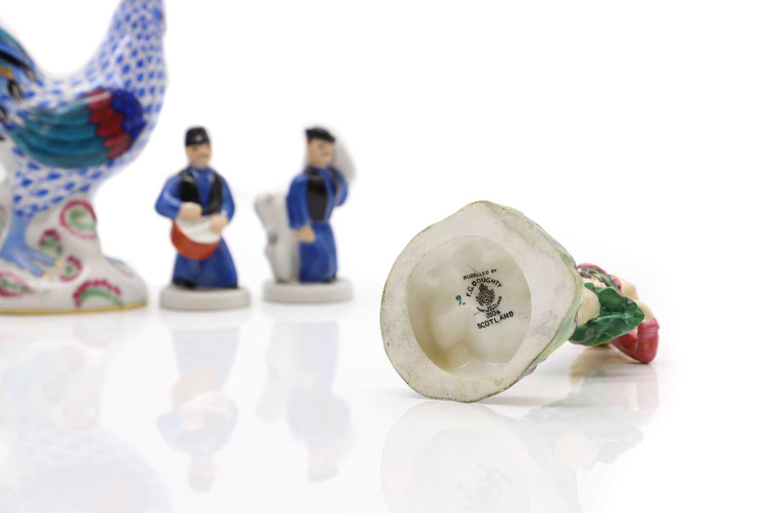 A group of five Herend porcelain figures - Image 4 of 4