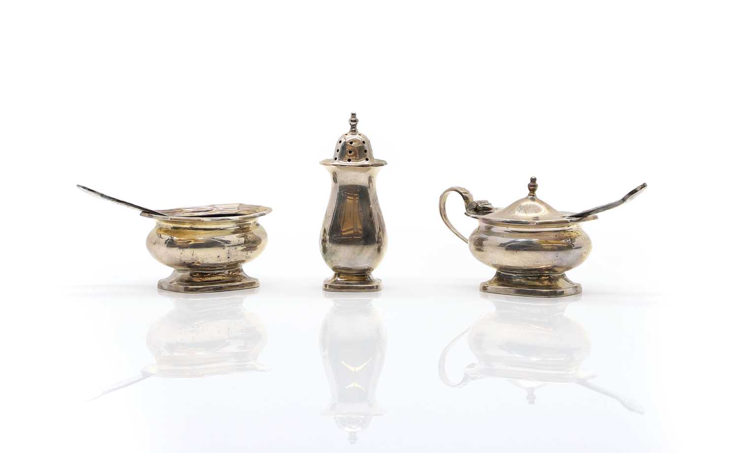 A cased silver cruet set, - Image 2 of 3