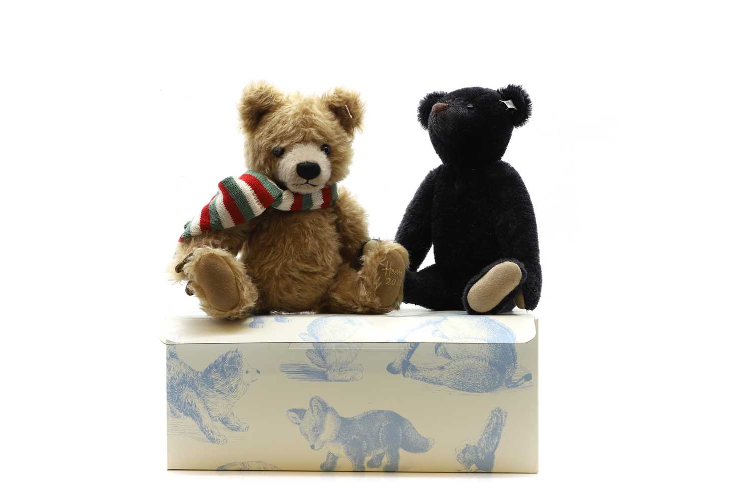 Two Steiff teddy bears,